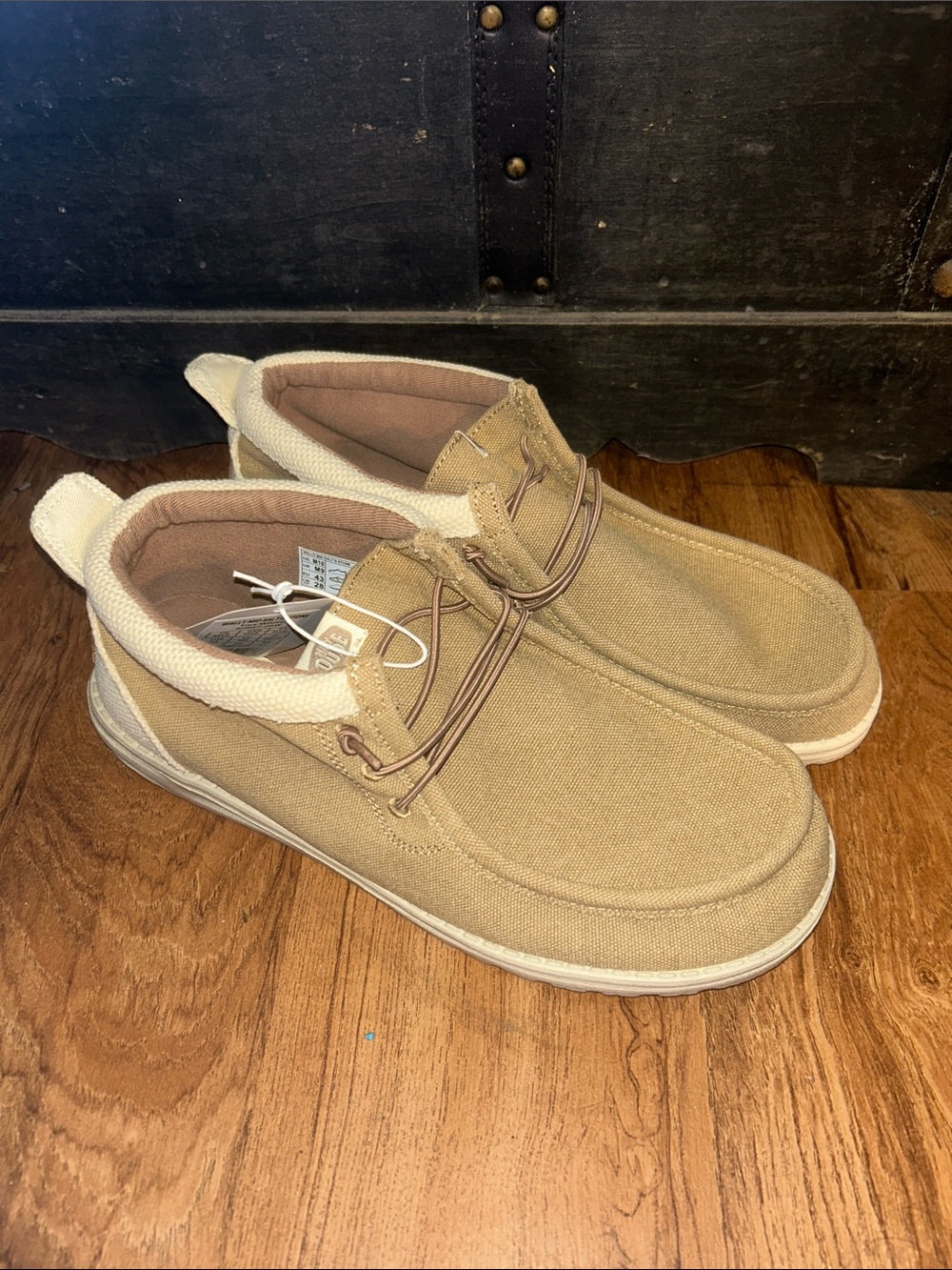 Hey Dude Men's Tan Canvas Chukka Boots